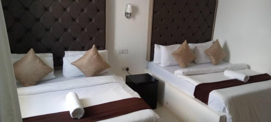 Sunseabar Beach Hotel Кендва Екстер'єр фото